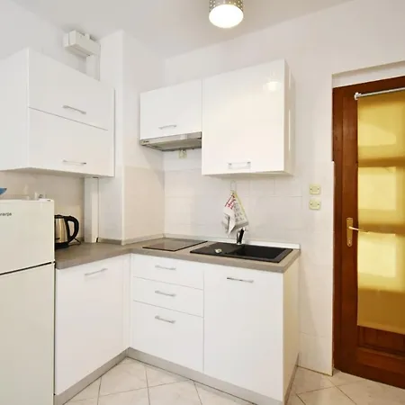 With Wifi Rabac, Labin - 17739 شقة